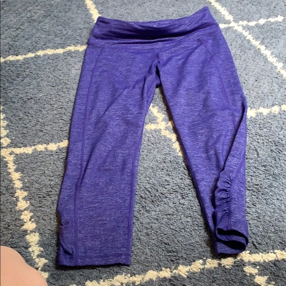 Athleta luxe purple crop legging - Picture 4 of 4